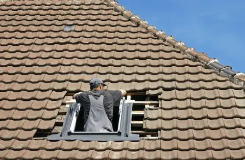 Pose de velux à Bouguenais